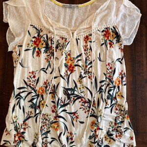 DANIEL RAINN Short Sleeve Flutter Tassel Knit Top, size L